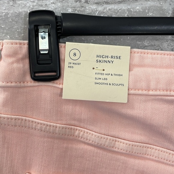 Universal Threads High Rise Skinny Jeans - Picture 5 of 8